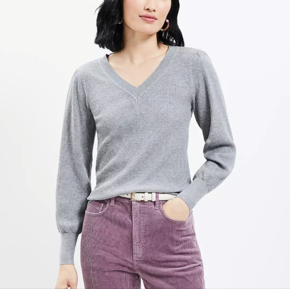 LOFT Puff Sleeve V-Neck Sweater